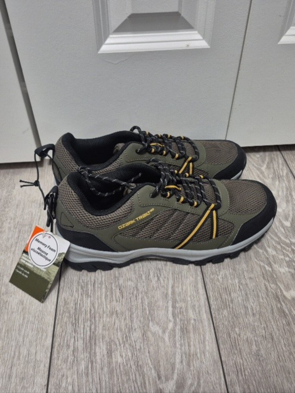 Ozark Trail Mens Hiking Shoes Olive Green Khaki Low Top Leather Mesh Hikers Sz 9